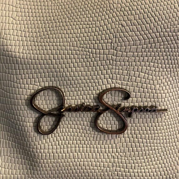 Jessica Simpson Crossbody Bag - Picture 1 of 14